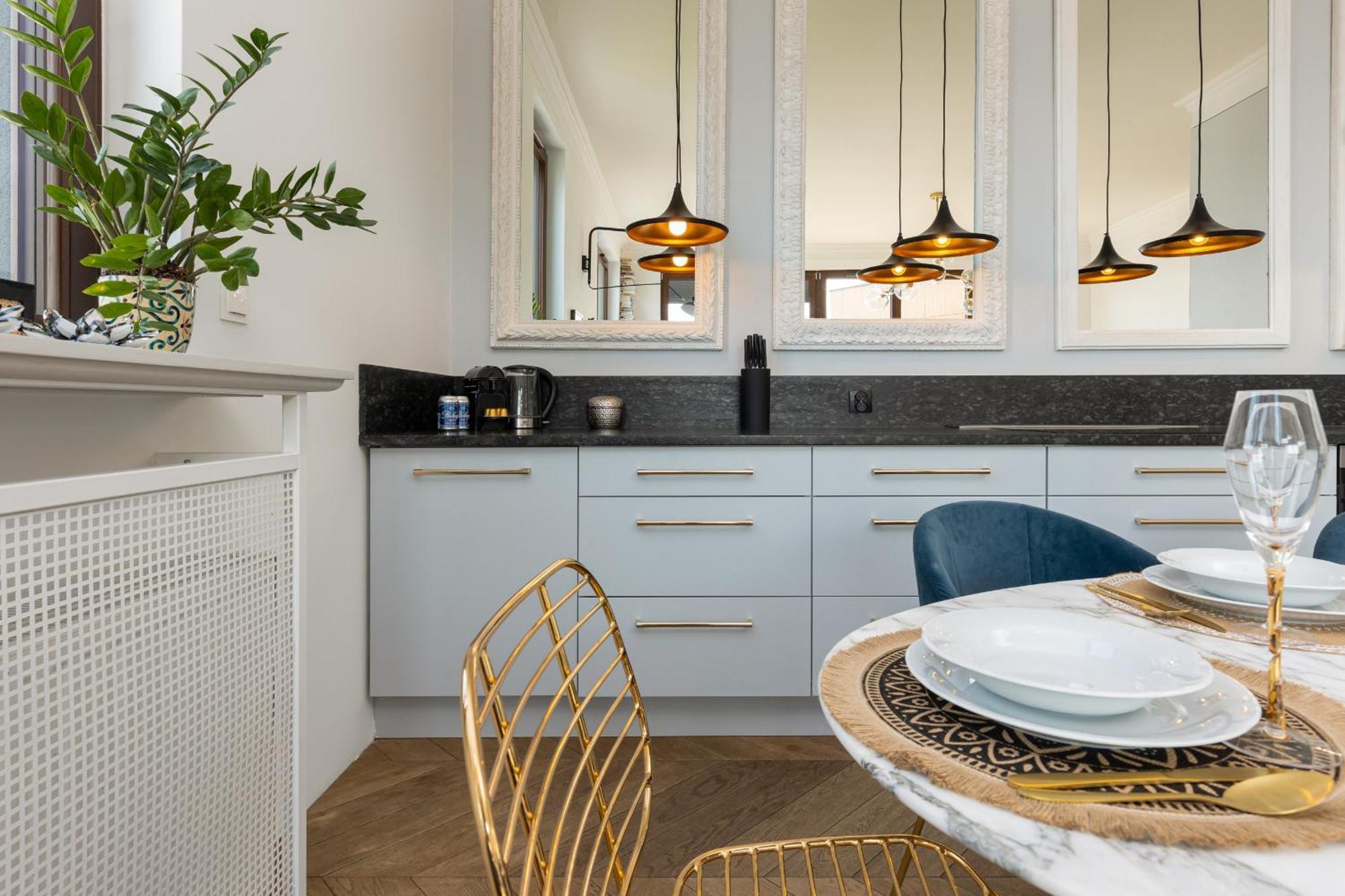 Royal Garden Apartment In Wilanow By Renters Prestige Warsaw Luaran gambar